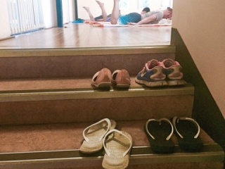 2015-Spring-Intensive-22-Shoes-at-the-door