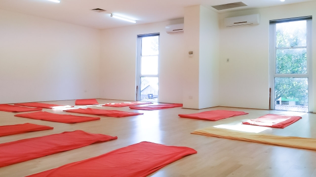 Lunge Yoga Studio Subiaco - Room and Outlook